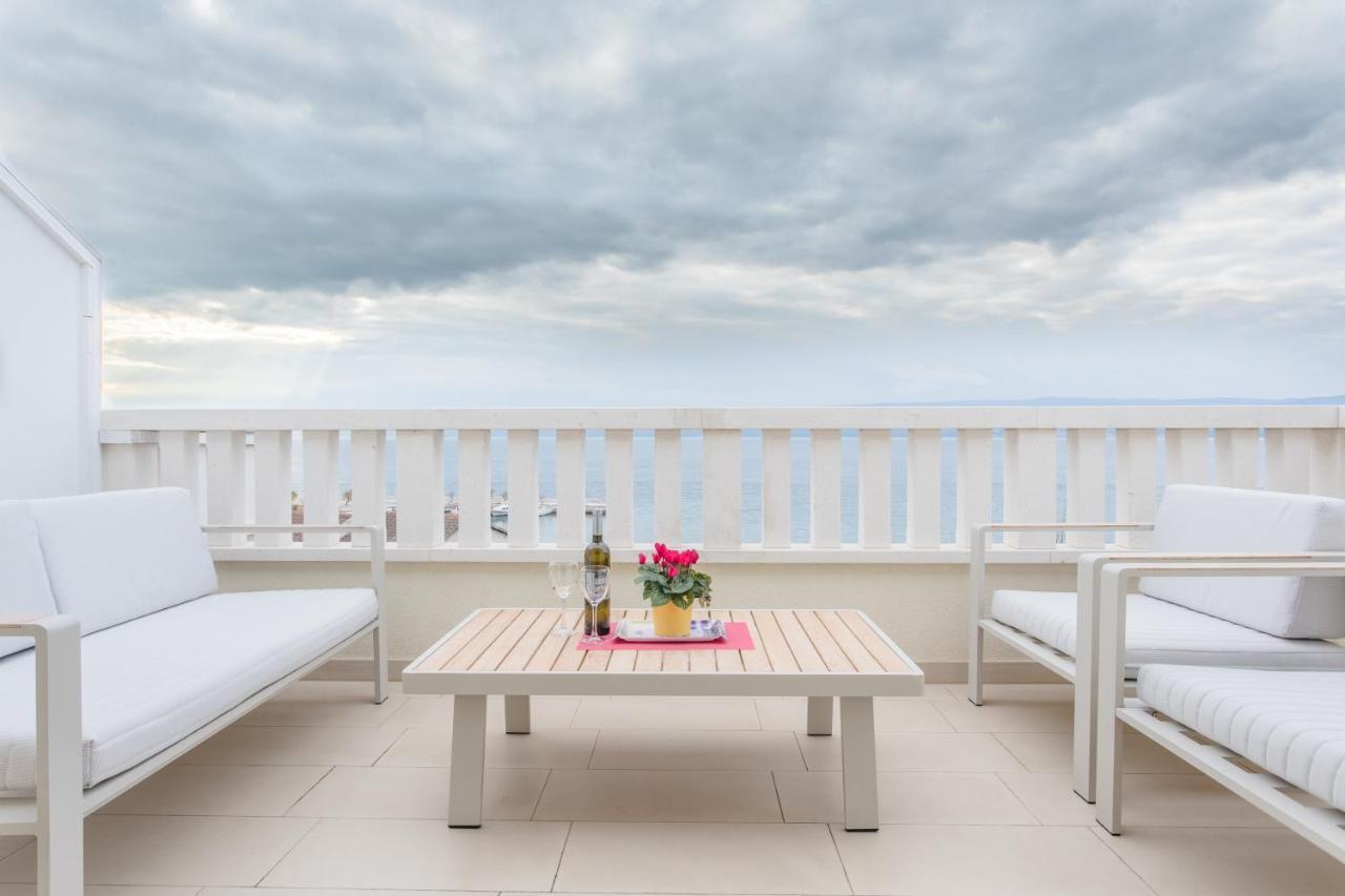 Apartments Kadenca Omis Exterior photo