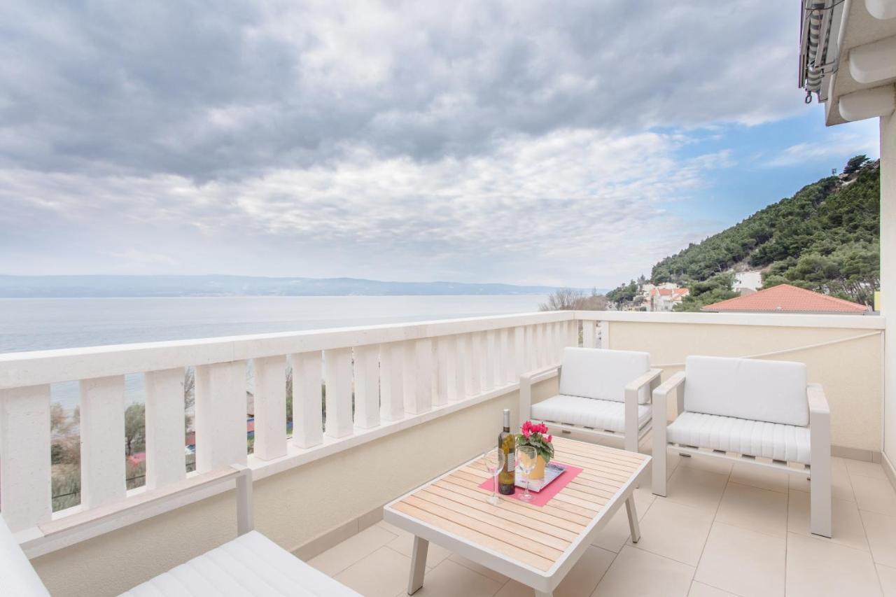 Apartments Kadenca Omis Exterior photo